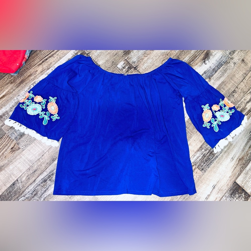 Umgee Floral Embroidered Butterfly Sleeved with Tassled